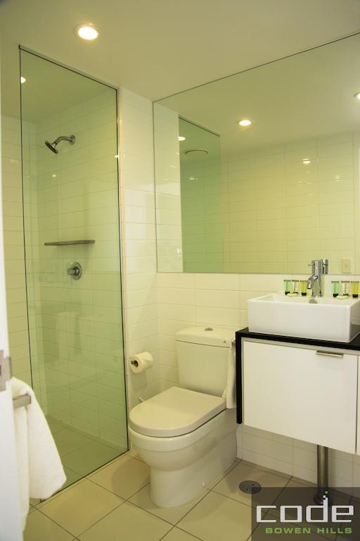Code Apartments Brisbane Værelse billede